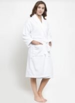 bathrobe white