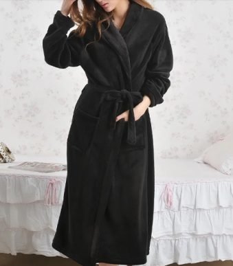 bathrobe black