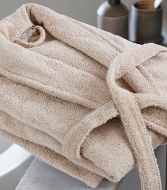 bathrobe