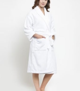 bathrobe white